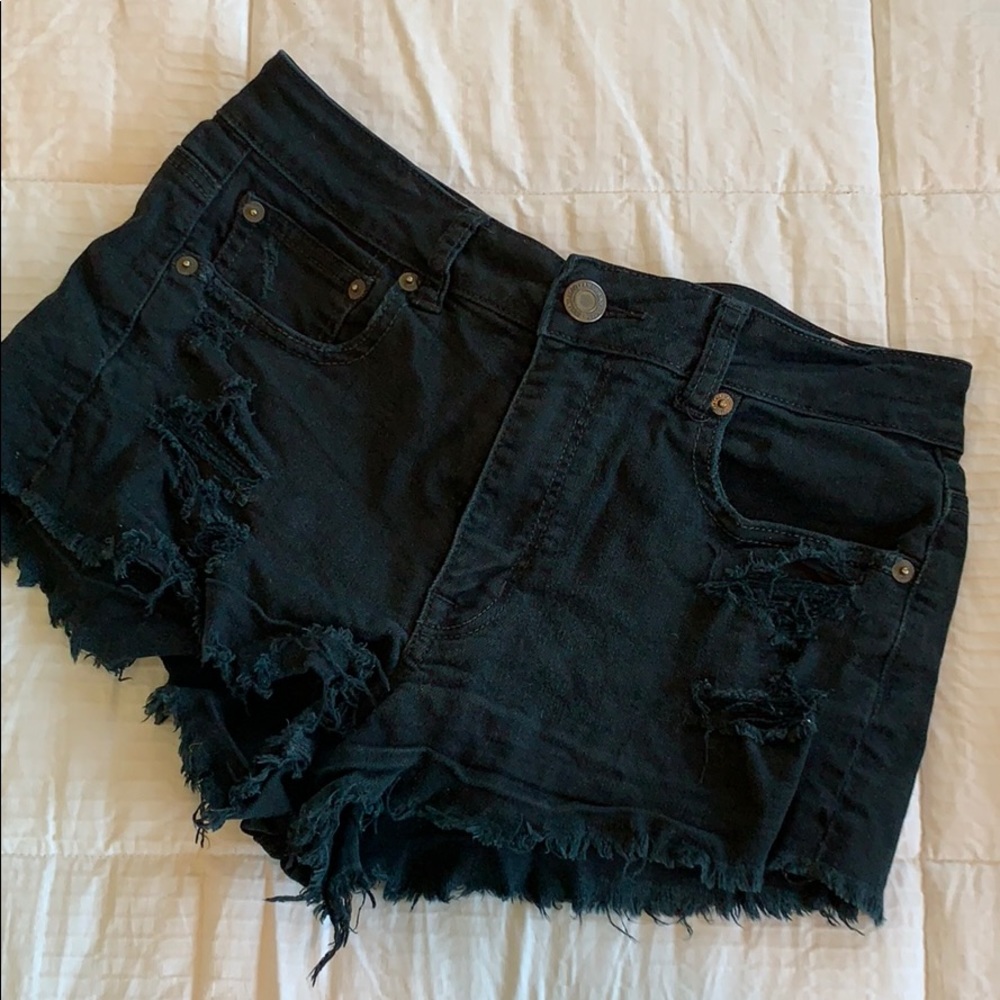 American Eagle High Rise Festival Shorts